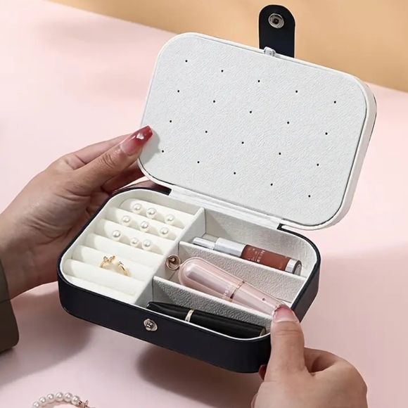 Jewelry Box Portable Flip - Picture 4 of 8